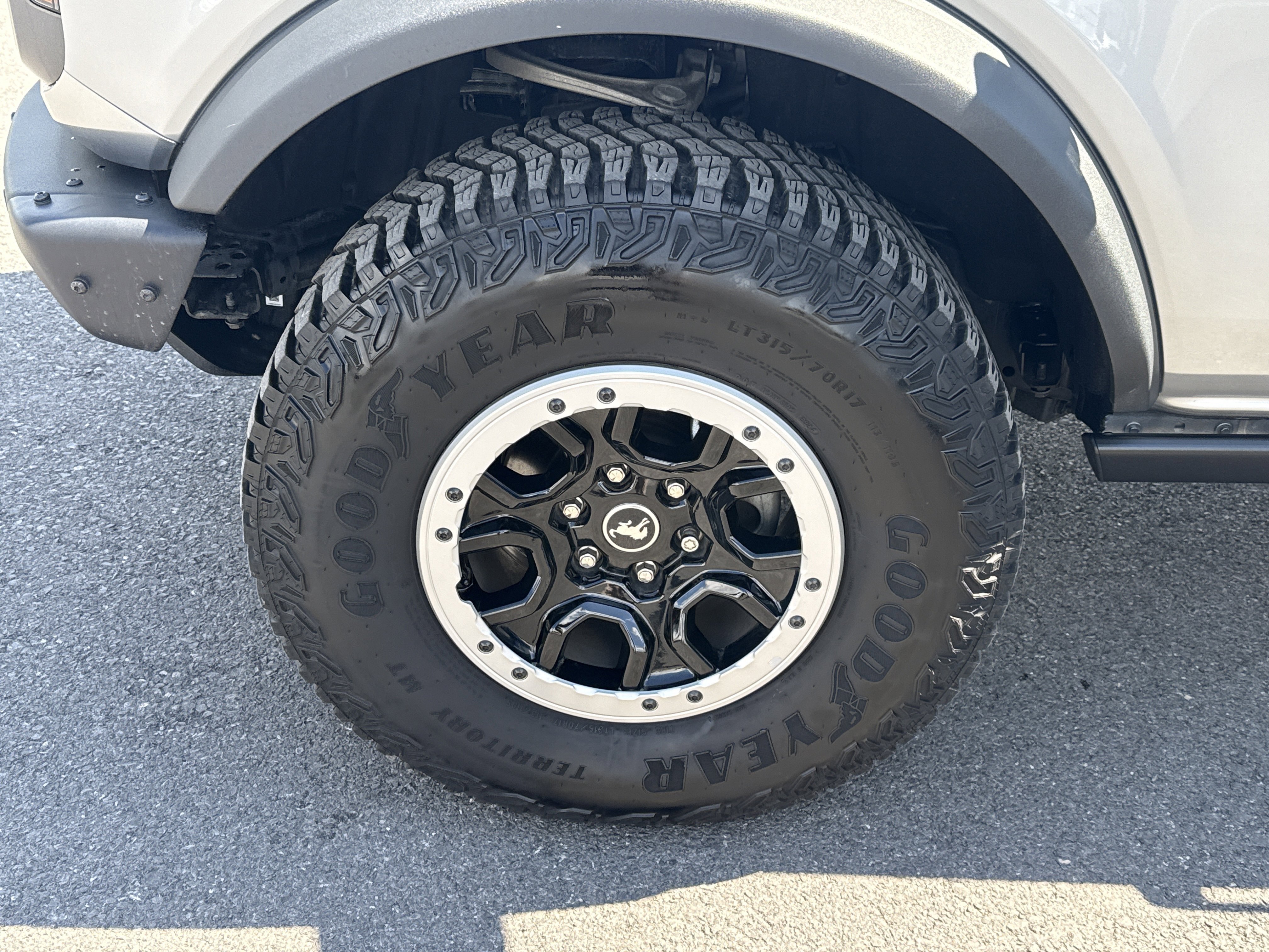 Used 2024 Ford Bronco Badlands AWD/4WD image 10