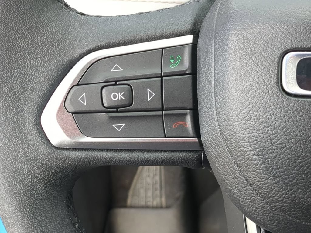 Used 2023 Jeep Compass Limited AWD/4WD image 28
