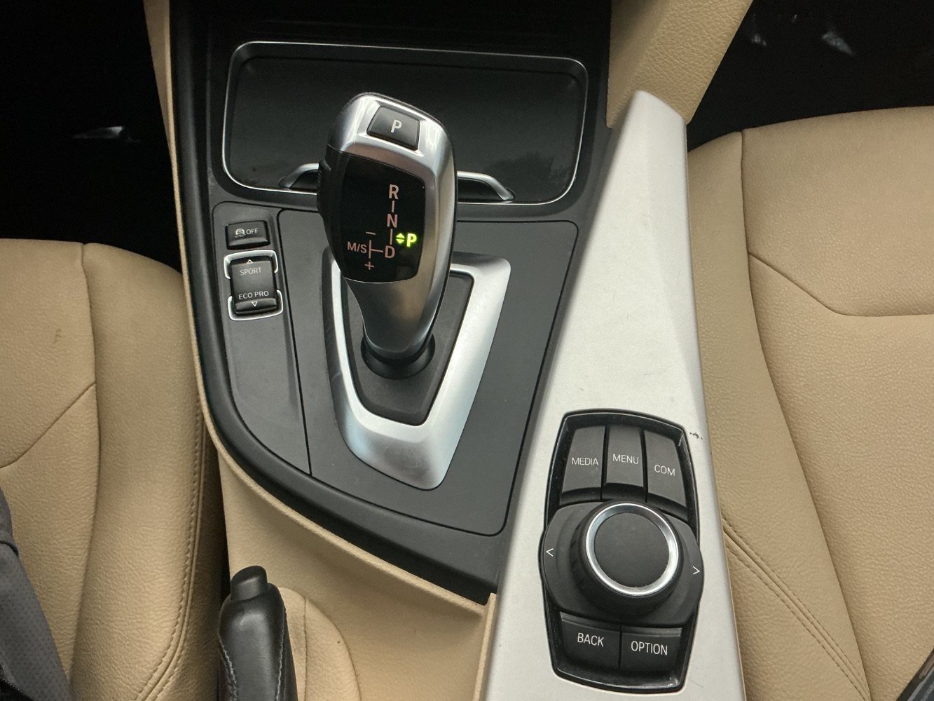 Used 2018 BMW 320i Sedan RWD image 36