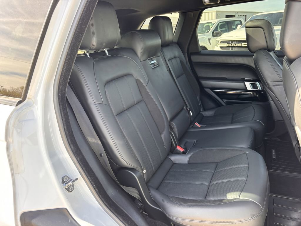Used 2021 Land Rover Range Rover Sport HST image 28