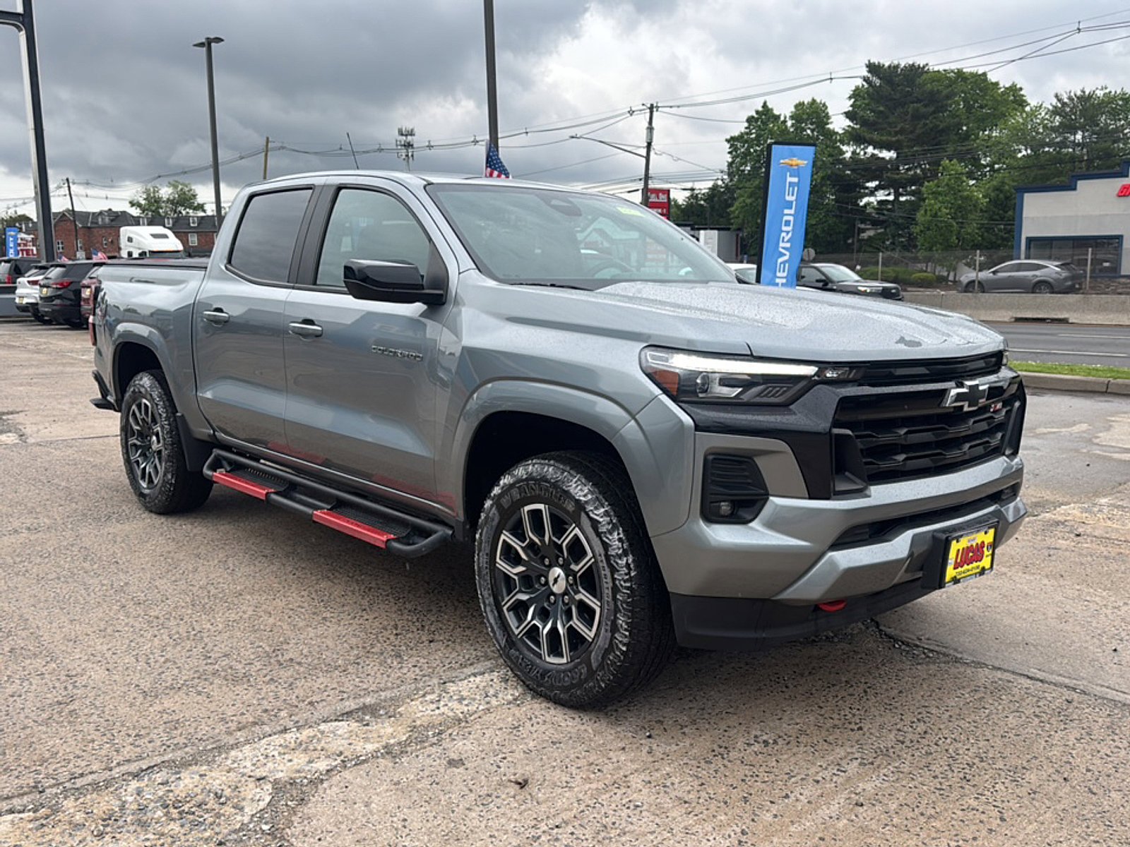 Used 2023 Chevrolet Colorado Z71 w/ Z71 Convenience Package 2 AWD/4WD image 4