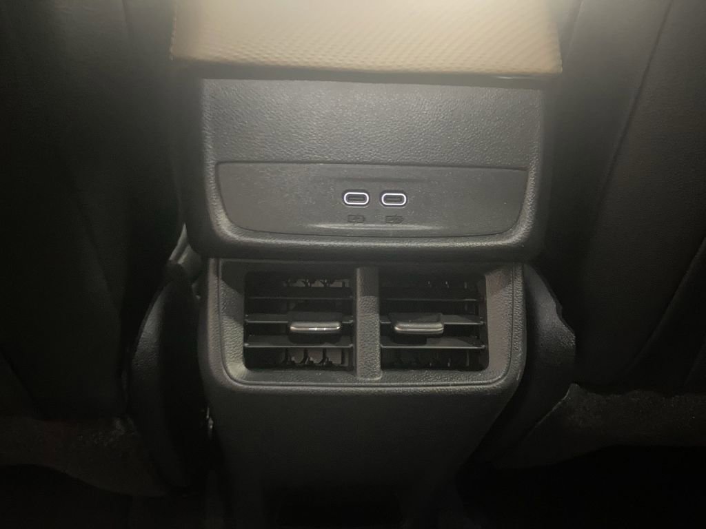 Used 2025 Chevrolet Equinox ACTIV w/ Safety and Technology Package image 21