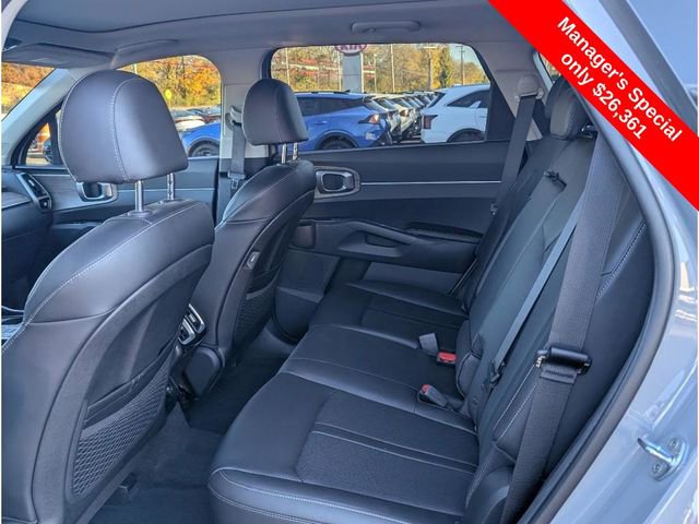 Certified 2022 Kia Sorento S w/ Option Group 015 image 11