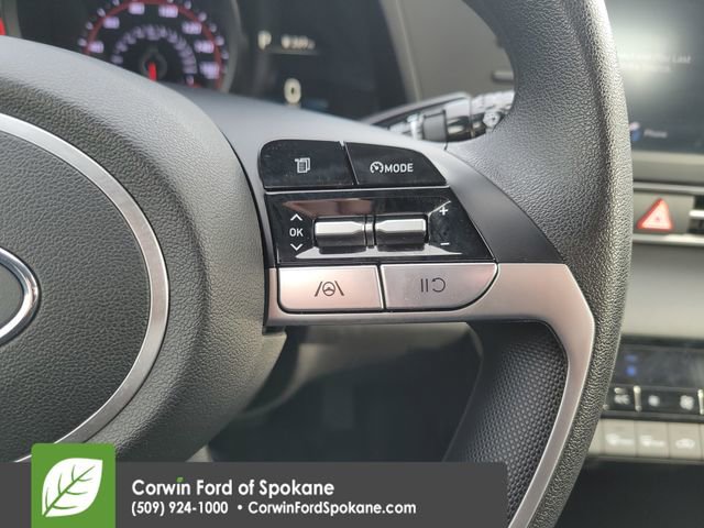 Used 2023 Hyundai Elantra SEL w/ Cargo Package image 23