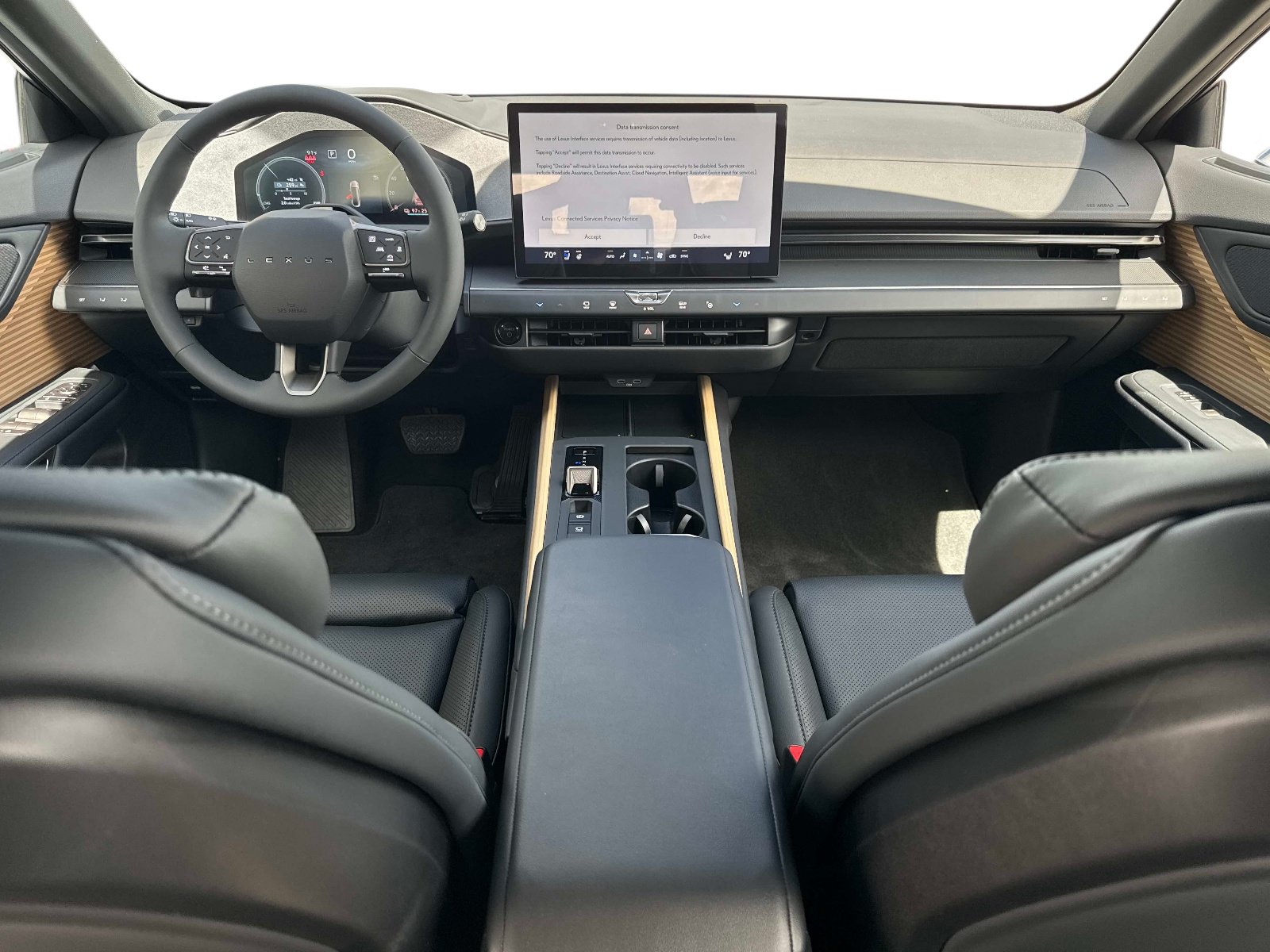New 2026 Lexus ES 350e FWD image 14