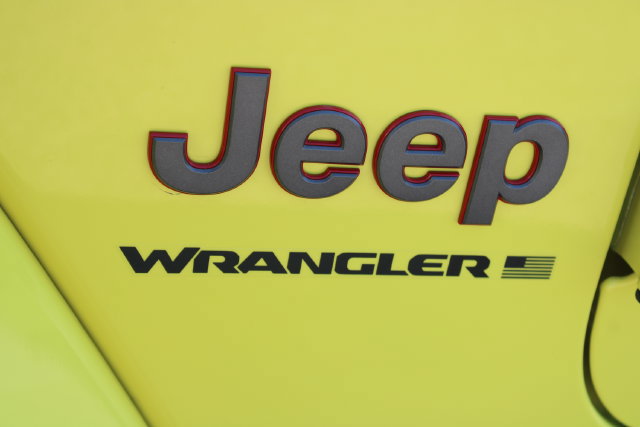 Used 2023 Jeep Wrangler Unlimited Rubicon w/ LED Lighting Group AWD/4WD image 7