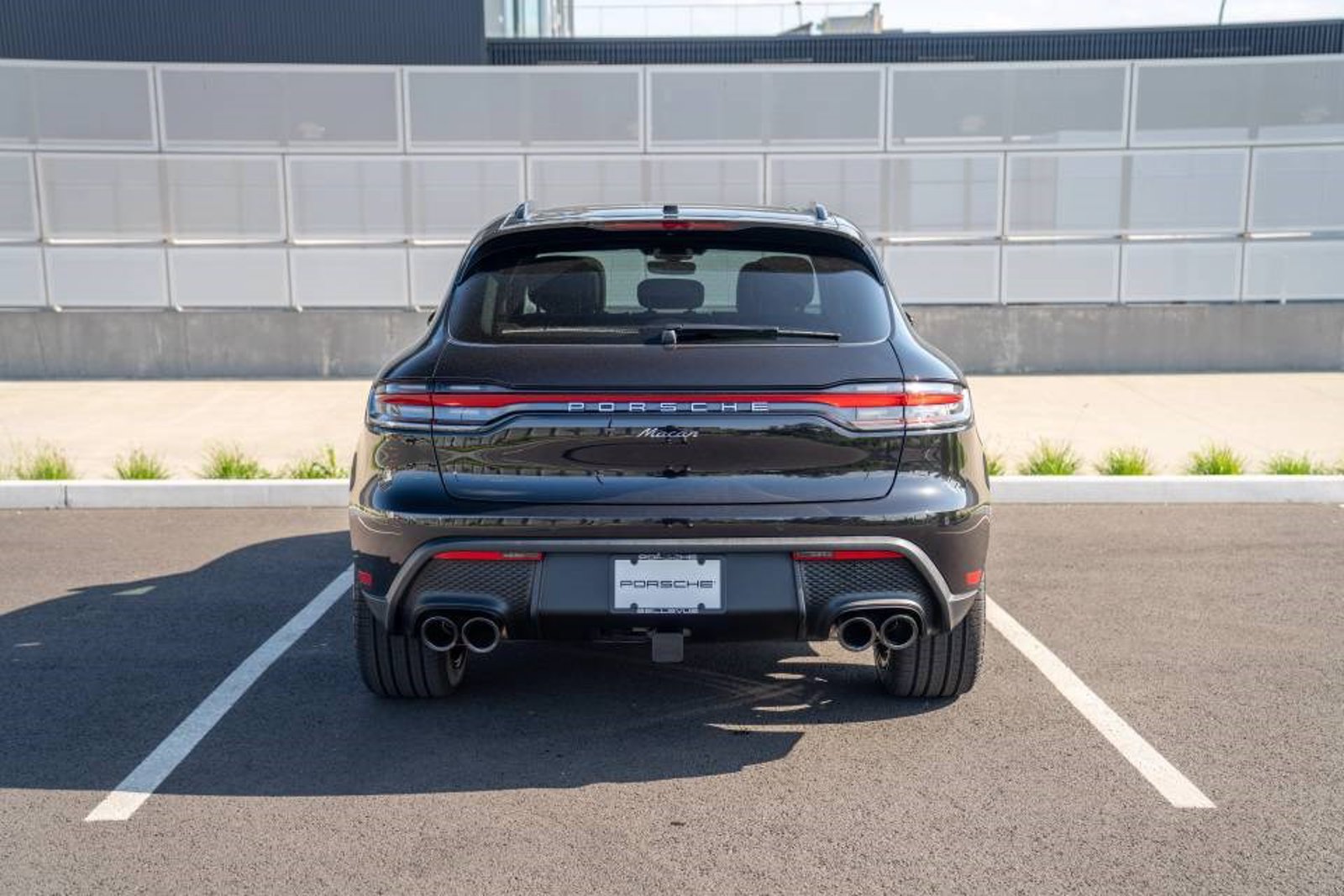 New 2026 Porsche Macan AWD/4WD image 7