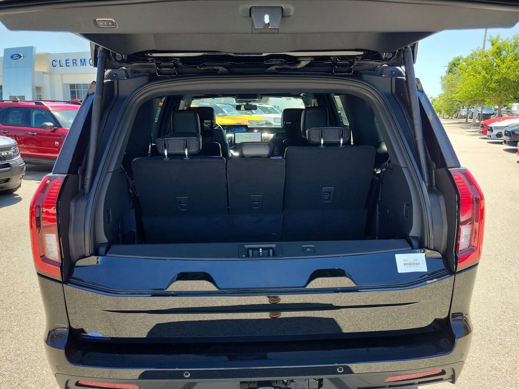 New 2026 Ford Expedition Tremor image 9