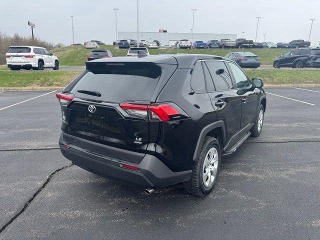 Used 2023 Toyota RAV4 LE image 3