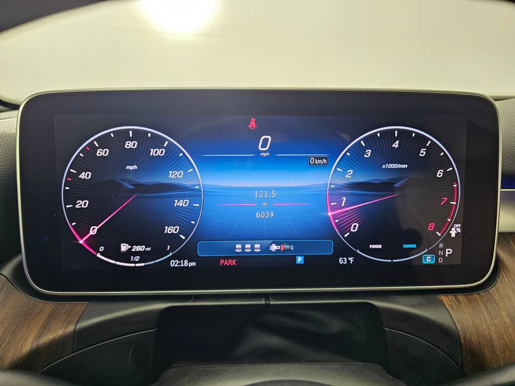 Used 2025 Mercedes-Benz C 300 4MATIC Sedan image 26