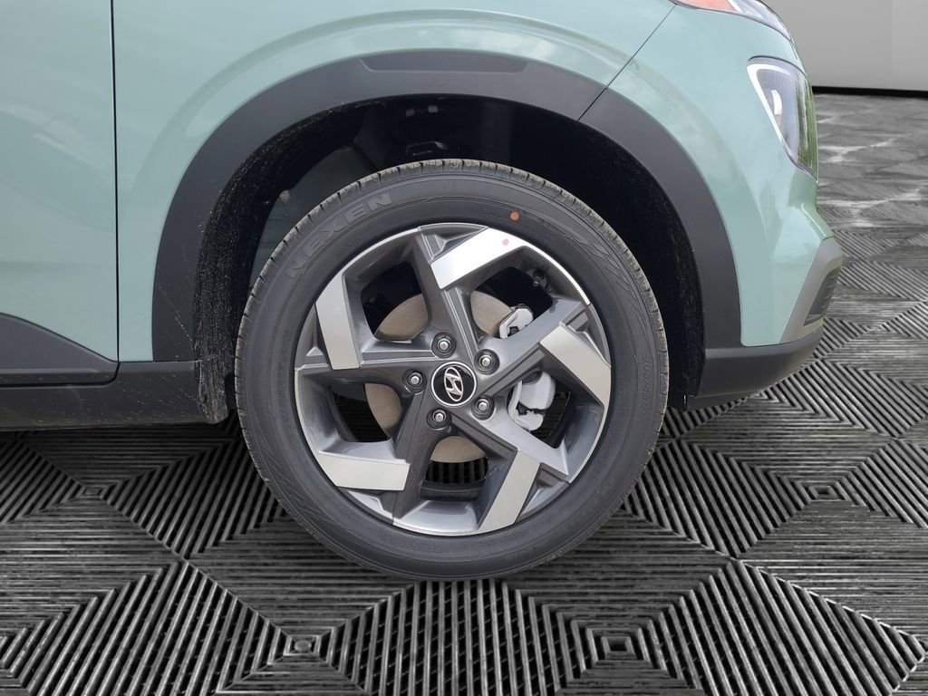 New 2026 Hyundai Venue SEL FWD image 16