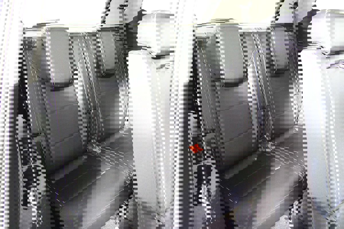 Used 2022 Volkswagen Atlas SE image 30