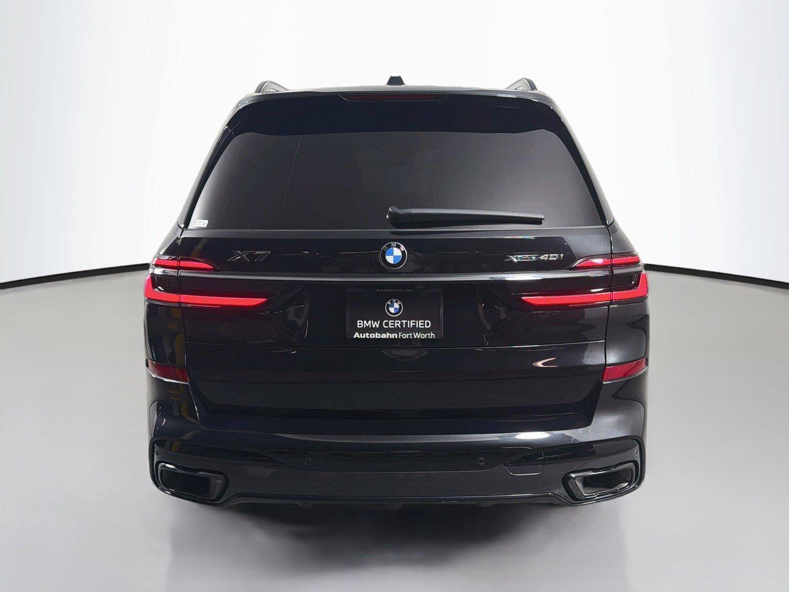 Used 2024 BMW X7 xDrive40i w/ M Sport Package AWD/4WD image 6