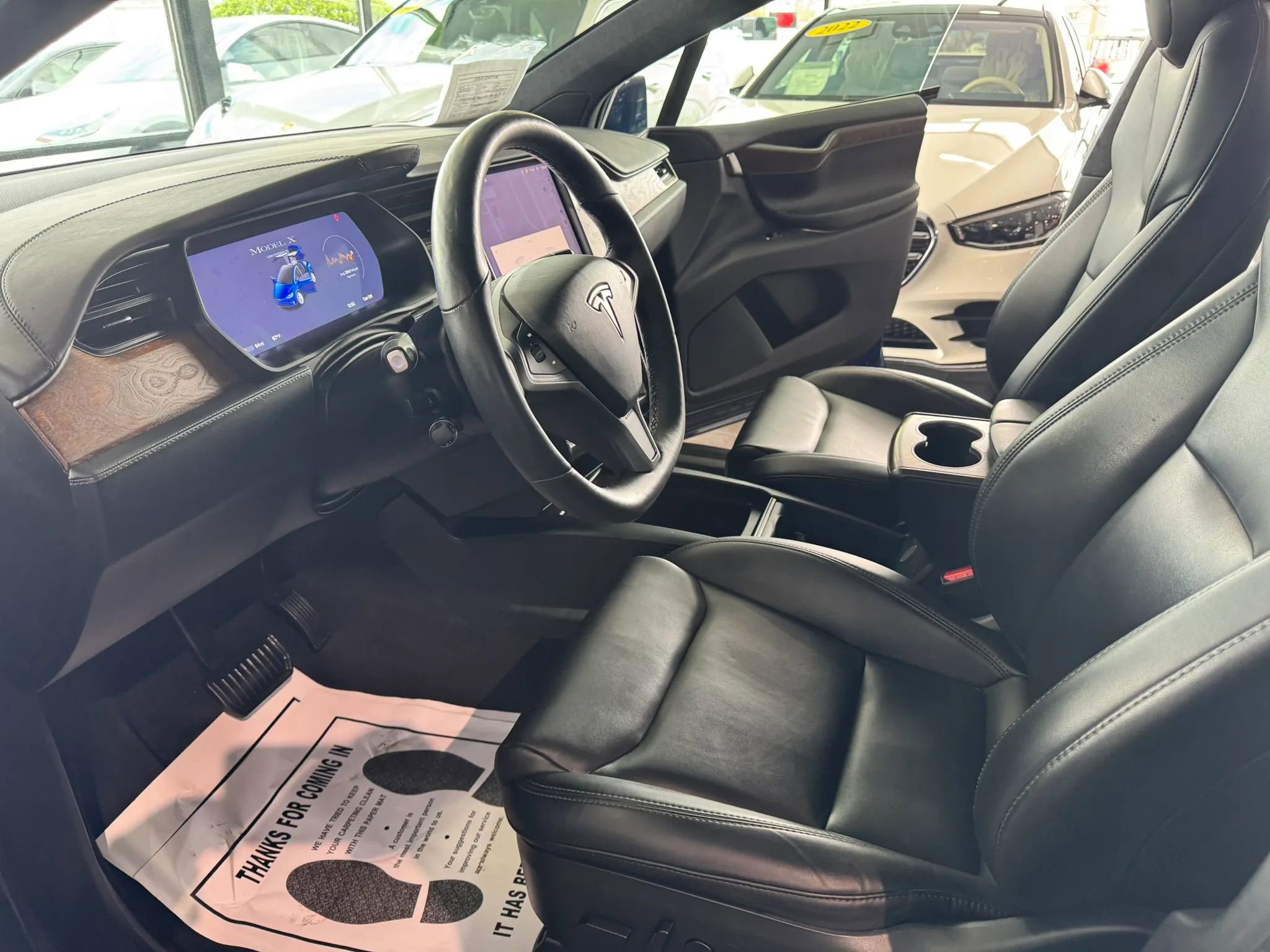 Used 2021 Tesla Model X Long Range image 9