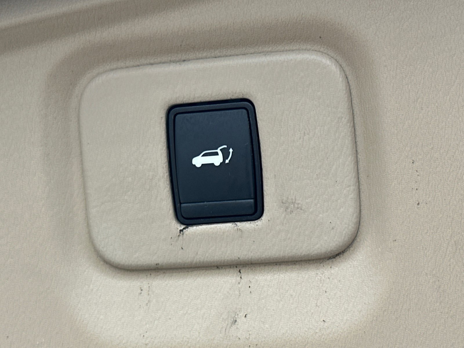 Used 2018 Nissan Pathfinder Platinum image 20