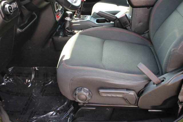 Used 2021 Jeep Gladiator Rubicon AWD/4WD image 22