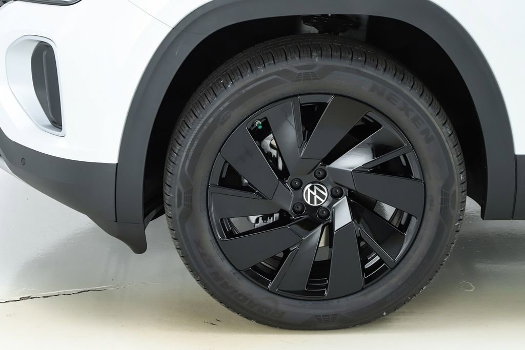 New 2026 Volkswagen Atlas SE image 5