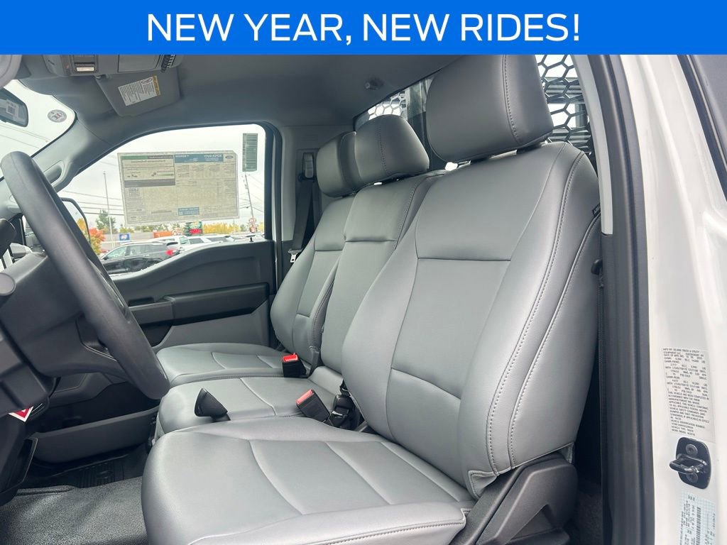 New 2025 Ford F350 XL w/ XL Chrome Package image 17