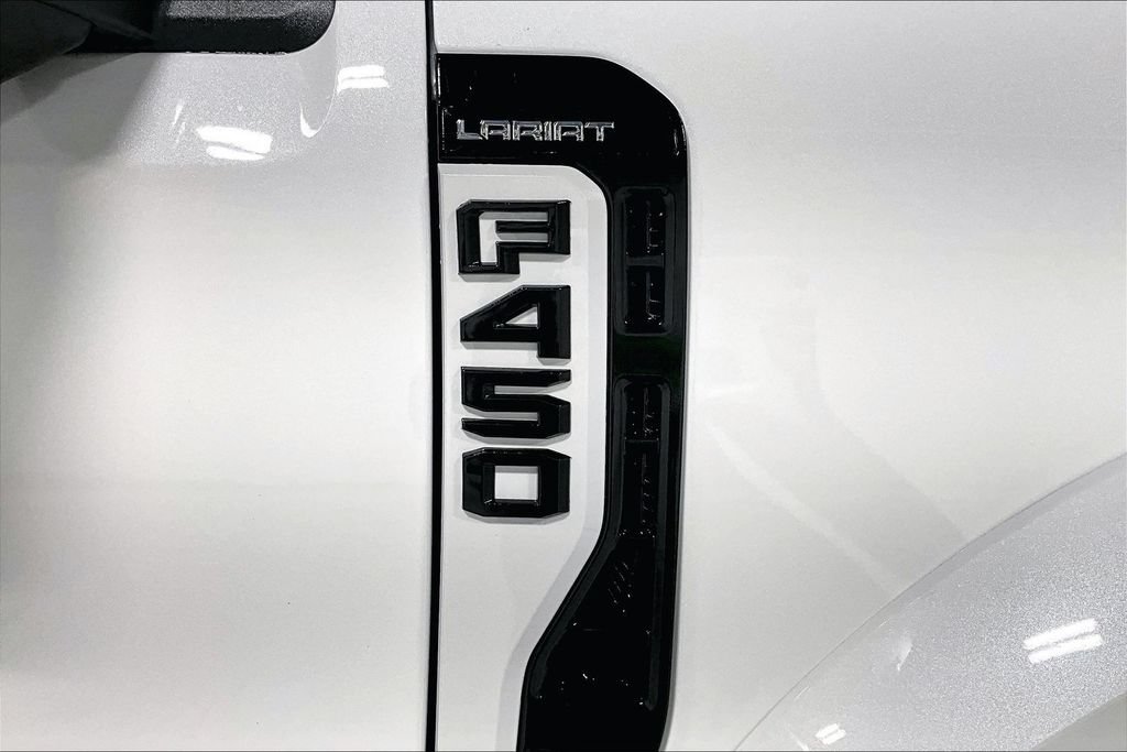Used 2026 Ford F450 Lariat AWD/4WD image 41