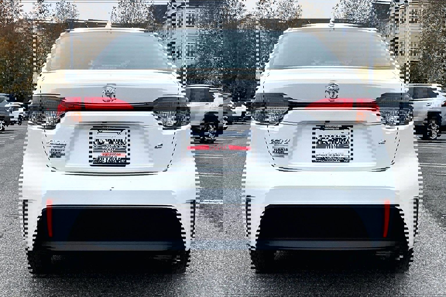 Used 2025 Toyota Corolla LE image 4