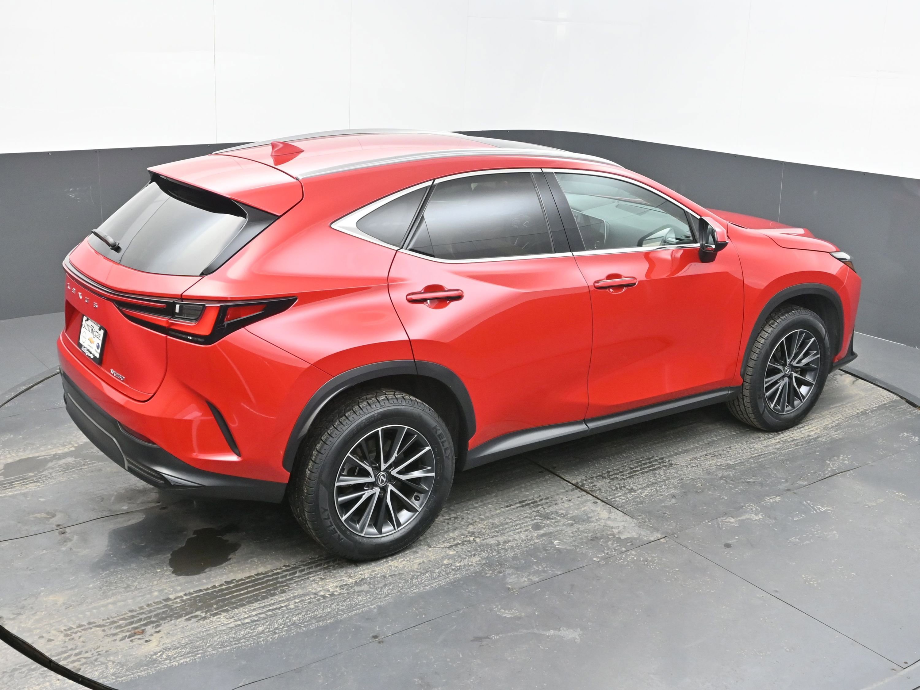 Used 2025 Lexus NX 250 FWD w/ Premium Package image 34
