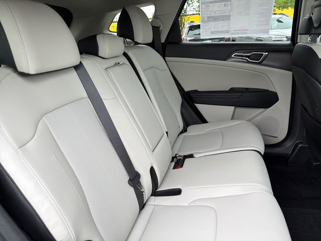 New 2026 Kia Sportage EX FWD image 23