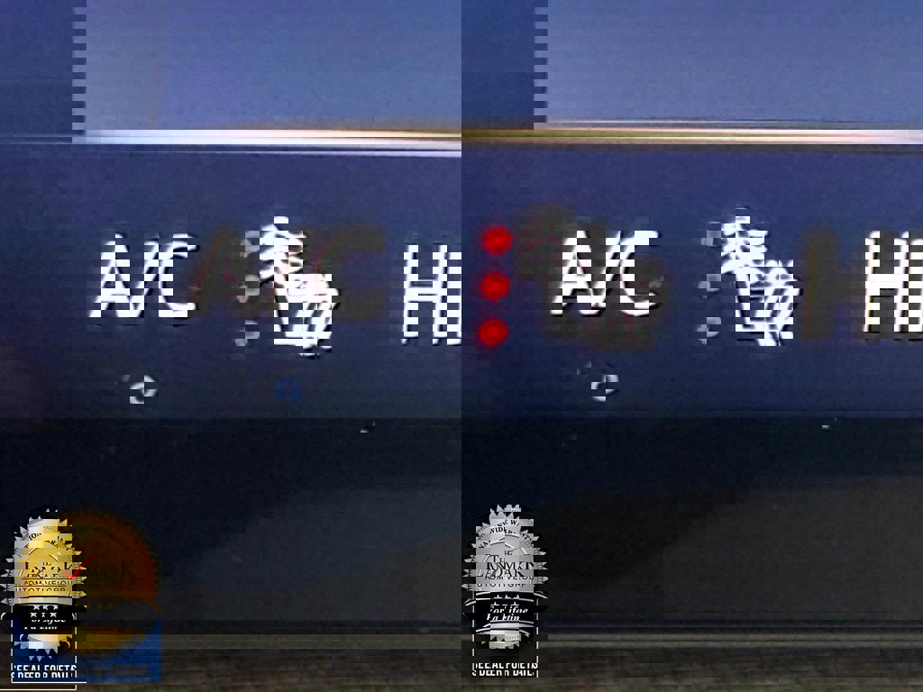 Used 2025 Buick Enclave Preferred image 14