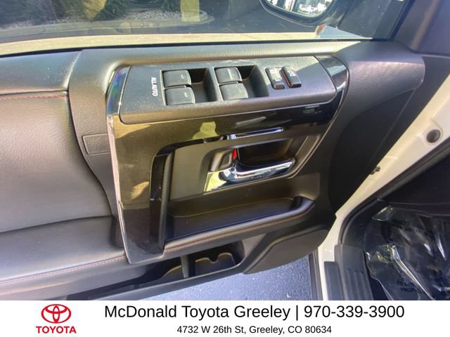 Used 2020 Toyota 4Runner Venture w/ Moonroof Package AWD/4WD image 13