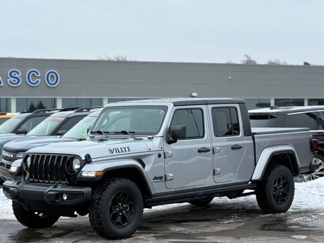 Used 2021 Jeep Gladiator Willys image 29