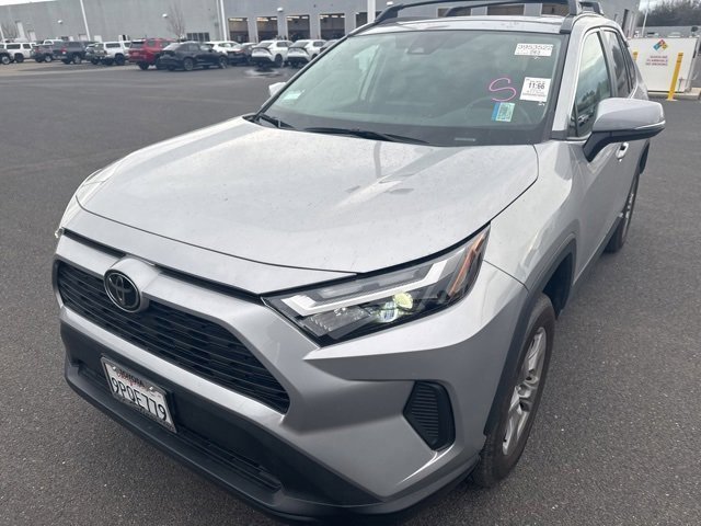 Used 2024 Toyota RAV4 XLE image 2