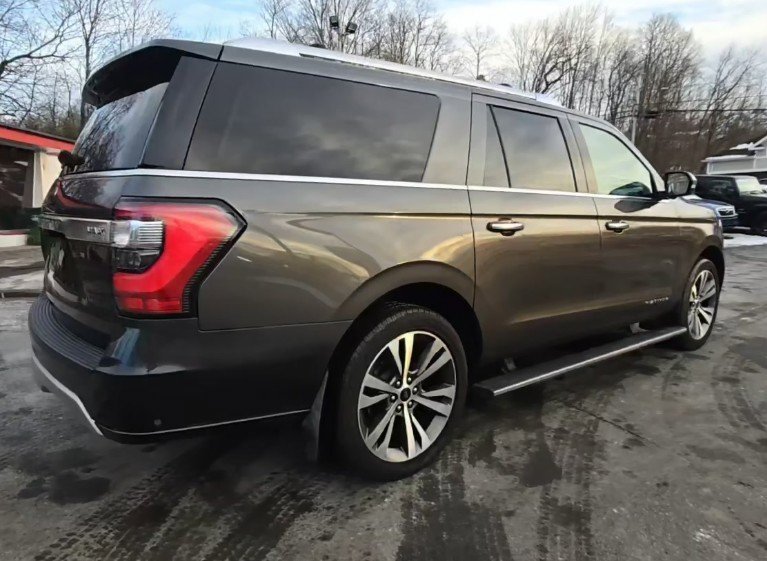Used 2020 Ford Expedition Max Platinum image 4