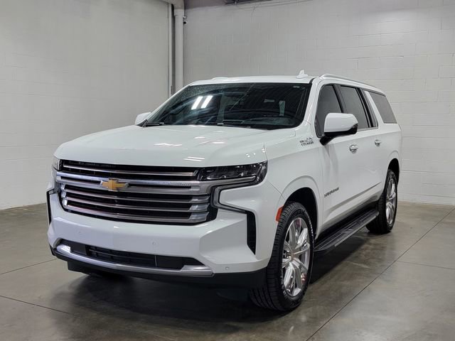 Certified 2023 Chevrolet Suburban High Country AWD/4WD image 2