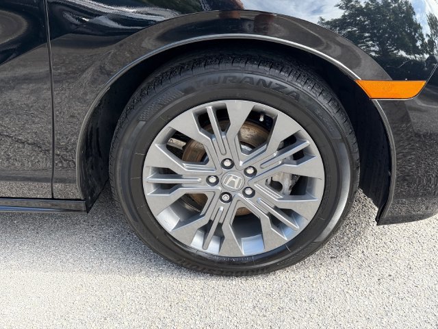 Used 2025 Honda Odyssey Touring image 10