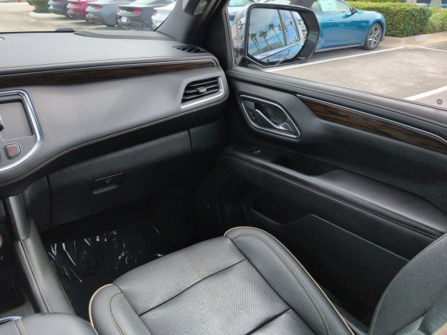 Used 2023 Chevrolet Tahoe Premier RWD image 17
