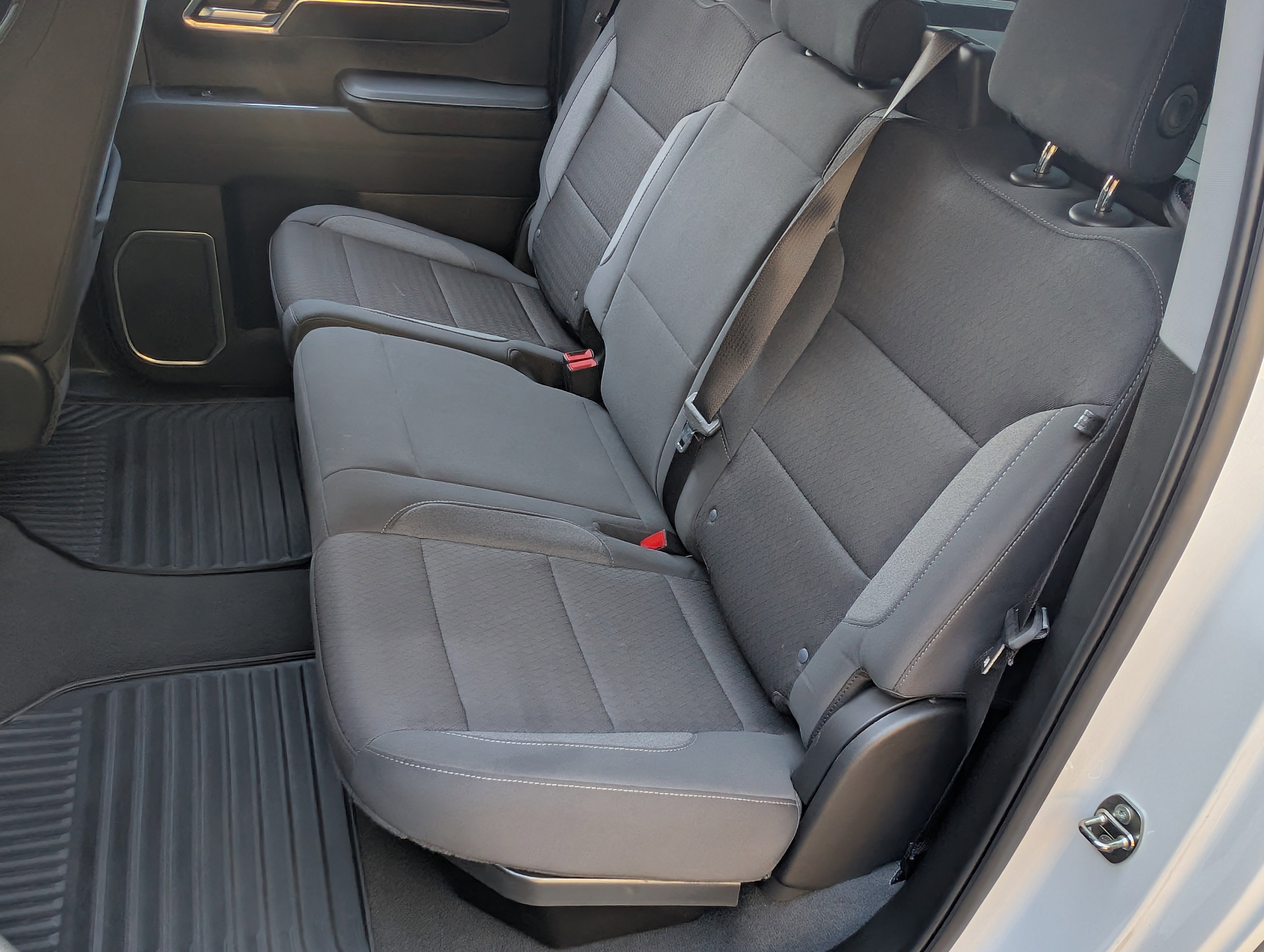 Used 2022 Chevrolet Silverado 1500 RST w/ Z71 Off-Road Package image 17