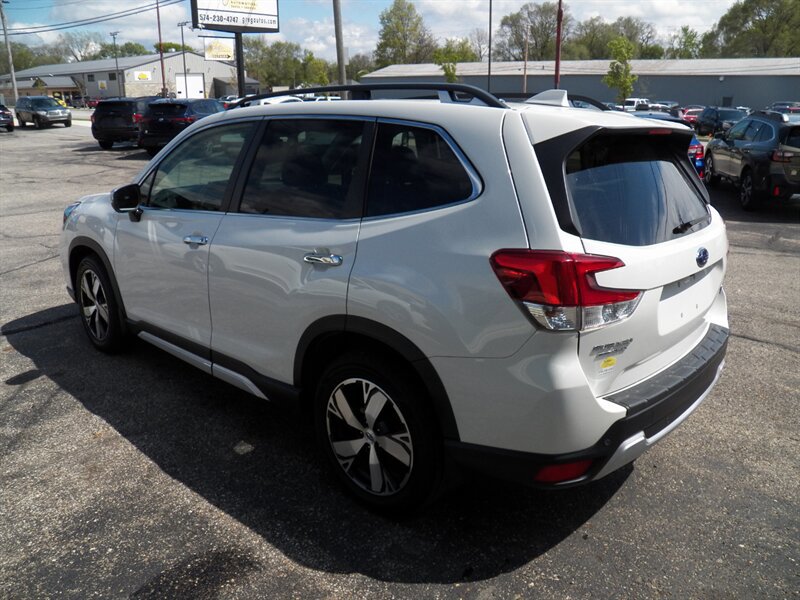 Used 2019 Subaru Forester Touring w/ Popular Package #3 AWD/4WD image 3