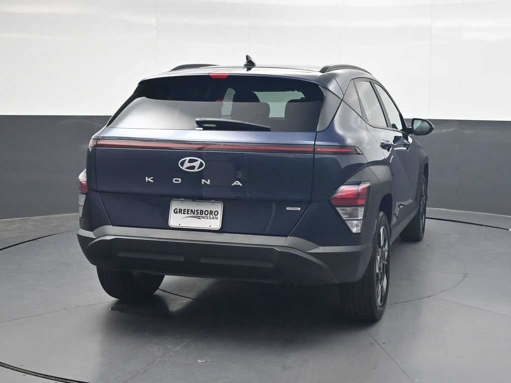 Used 2025 Hyundai Kona SEL AWD/4WD image 5