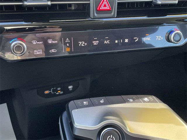 New 2025 Kia EV6 Wind image 34