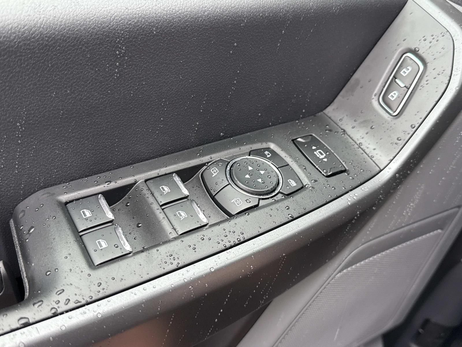 New 2026 Ford F250 XLT w/ FX4 Off-Road Package AWD/4WD image 19