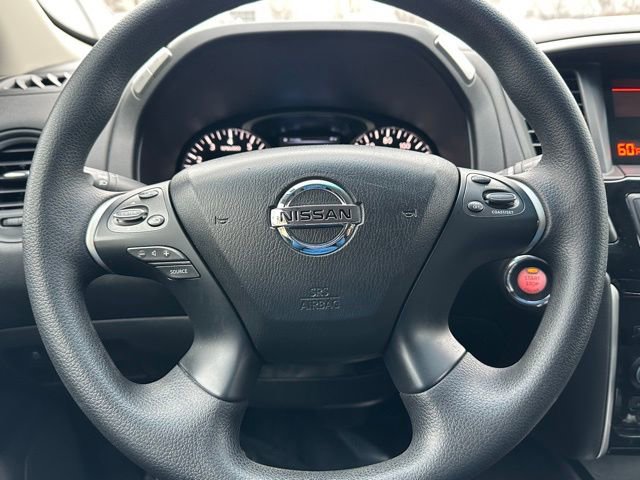 Used 2014 Nissan Pathfinder S image 20