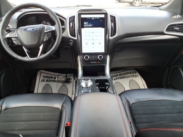 Certified 2024 Ford Edge ST-Line AWD/4WD image 10
