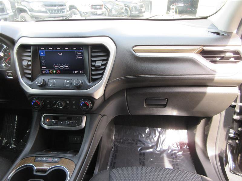 Used 2022 GMC Acadia SLE w/ Driver Convenience Package image 32