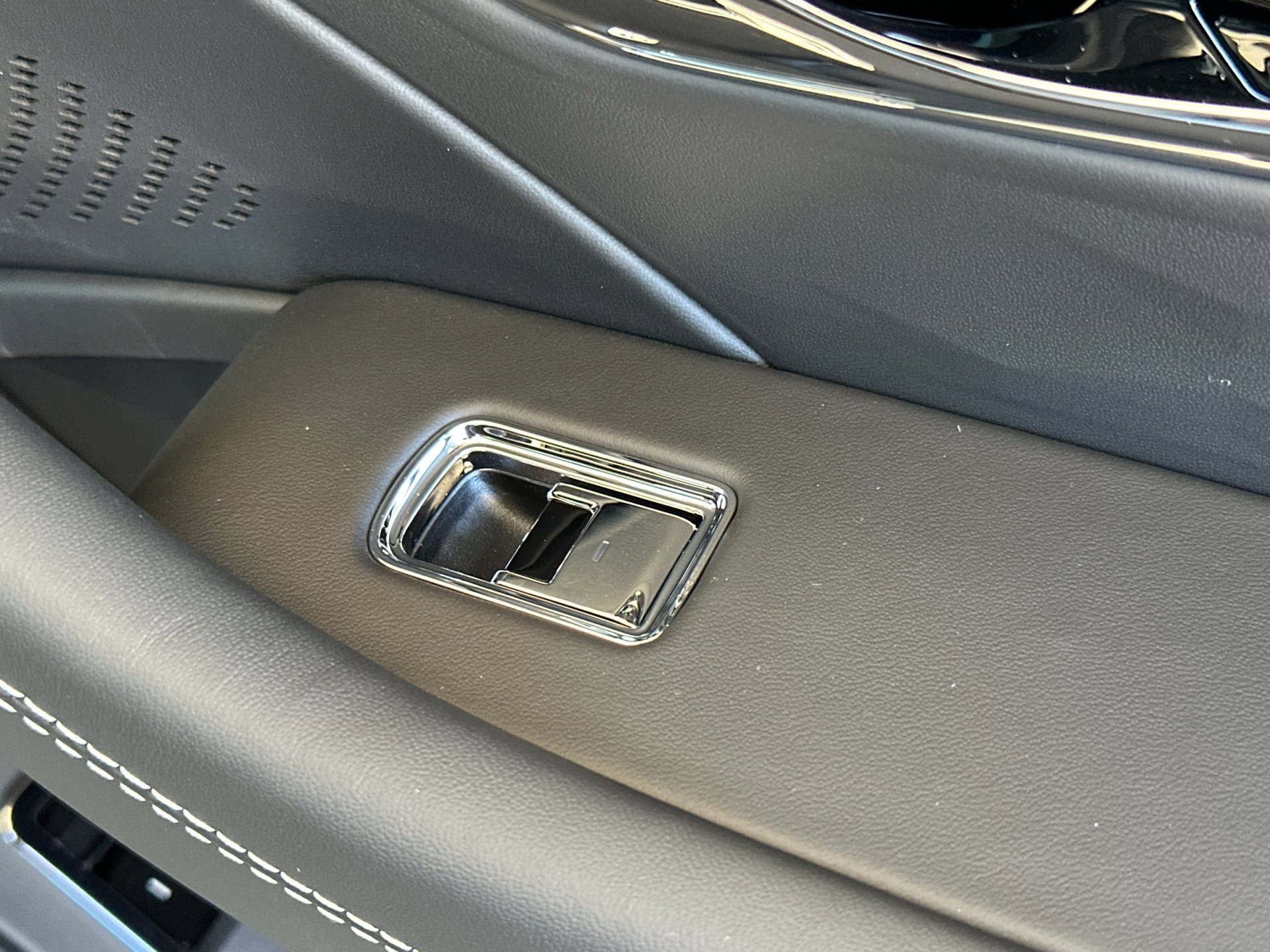 New 2025 Bentley Flying Spur Speed image 18