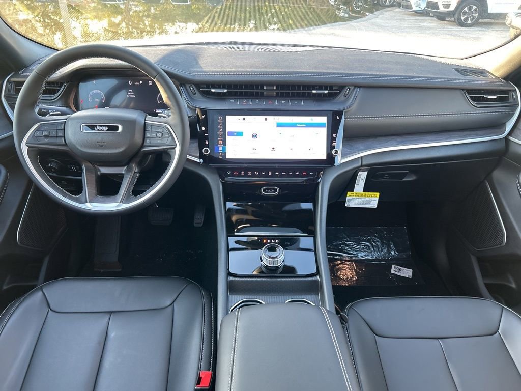 New 2026 Jeep Grand Cherokee Limited w/ Limited Altitude Package image 35