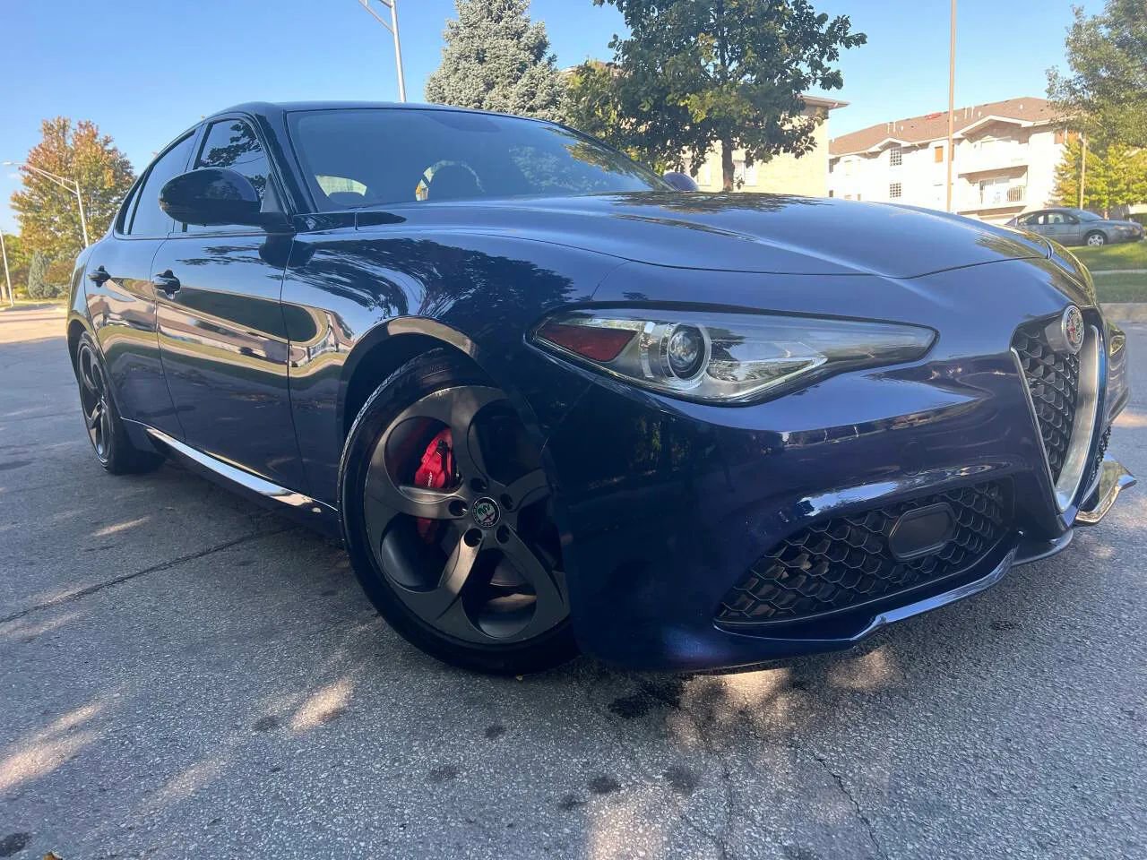 Used 2018 Alfa Romeo Giulia image 3