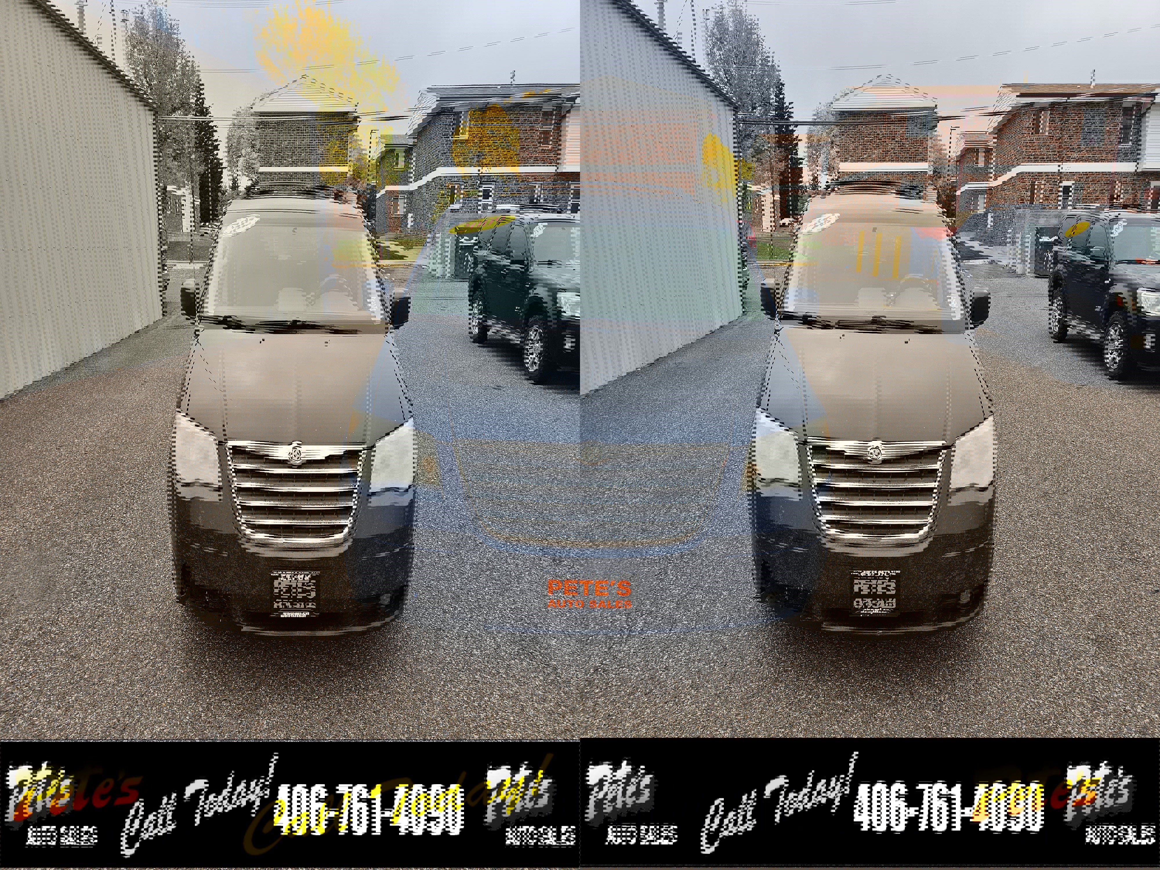 Used 2009 Chrysler Town & Country Touring image 7