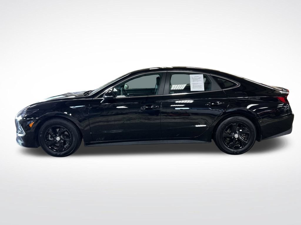 Certified 2022 Hyundai Sonata SE FWD image 2