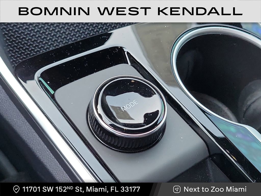 Used 2026 Chevrolet Equinox LT w/ Safety and Technology Package image 22