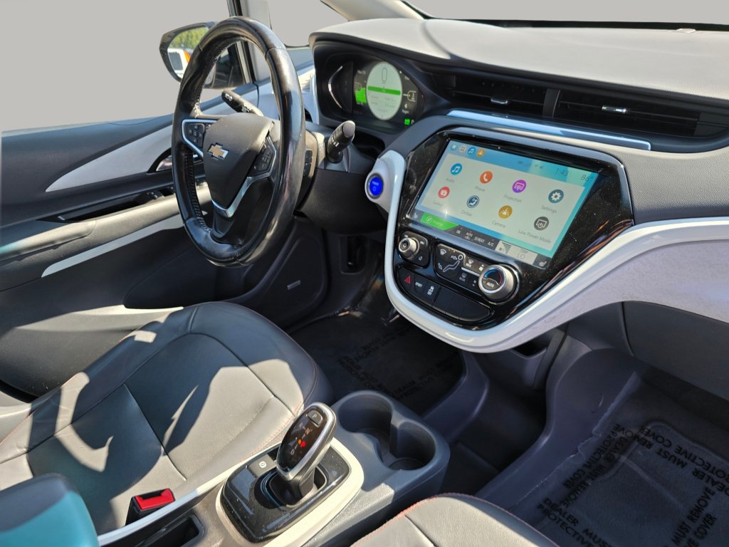 Used 2020 Chevrolet Bolt Premier w/ Infotainment Package FWD image 34