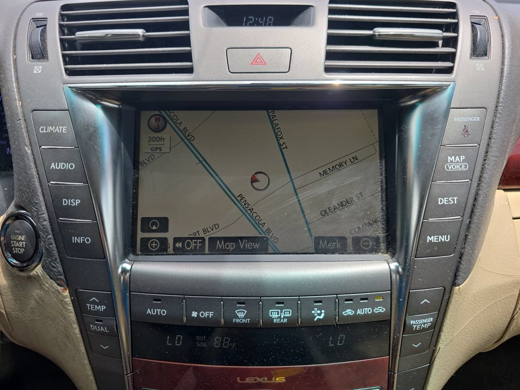 Used 2008 Lexus LS 460 RWD image 23